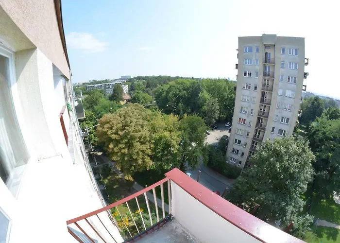 Ul. Ugorek Kolo Areny
